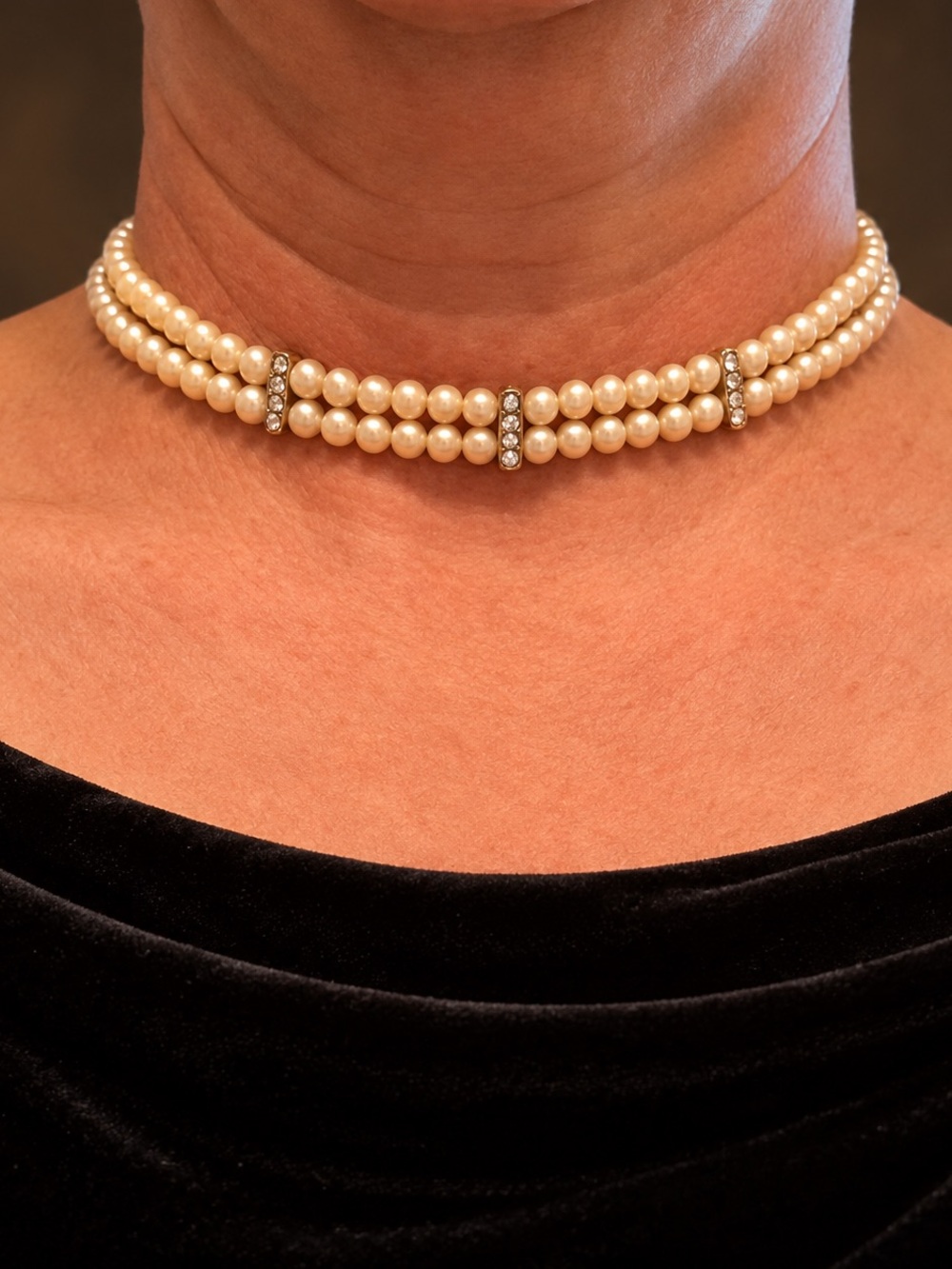 Cream Pearl Double-Row Choker Necklace with Rhinestone Spacers 18”